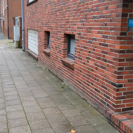 Charmantes Eg-apartment Nahe Suedstrand Und Apartment *