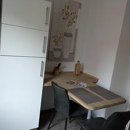 Apartment Charmantes Eg-apartment Nahe Suedstrand Und *